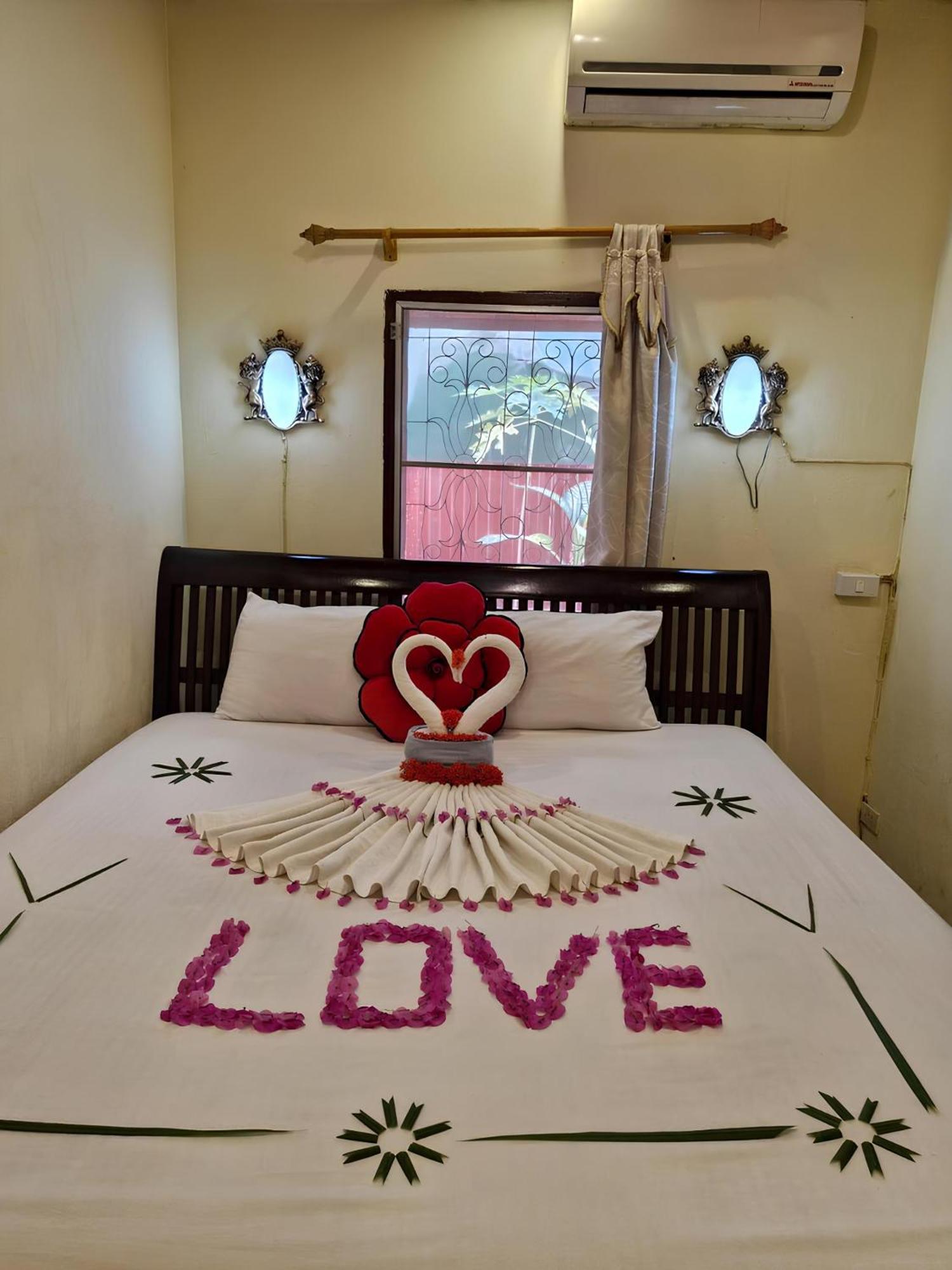 Sakura Wood House Hotel Luangprabang Kültér fotó