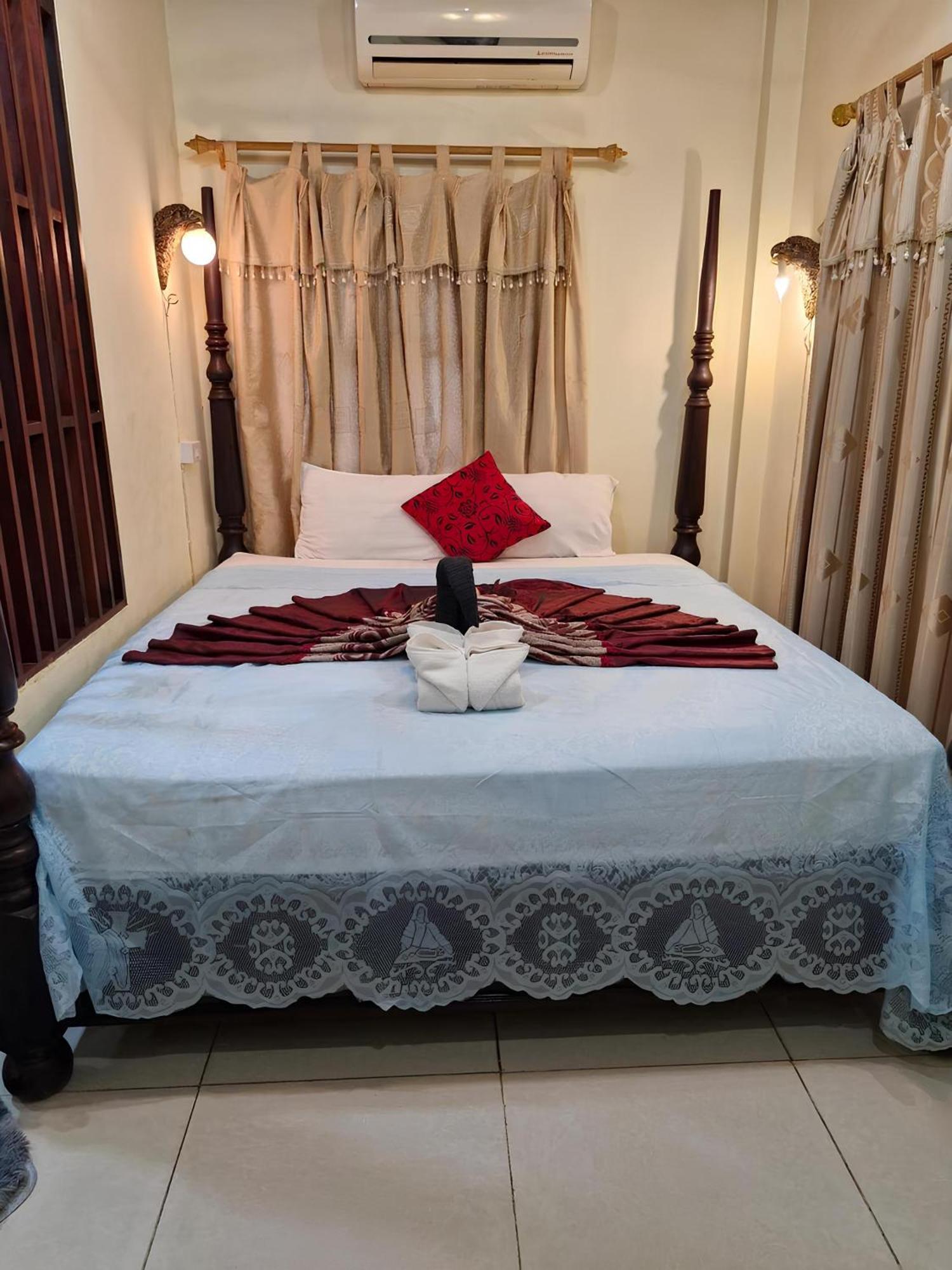 Sakura Wood House Hotel Luangprabang Kültér fotó