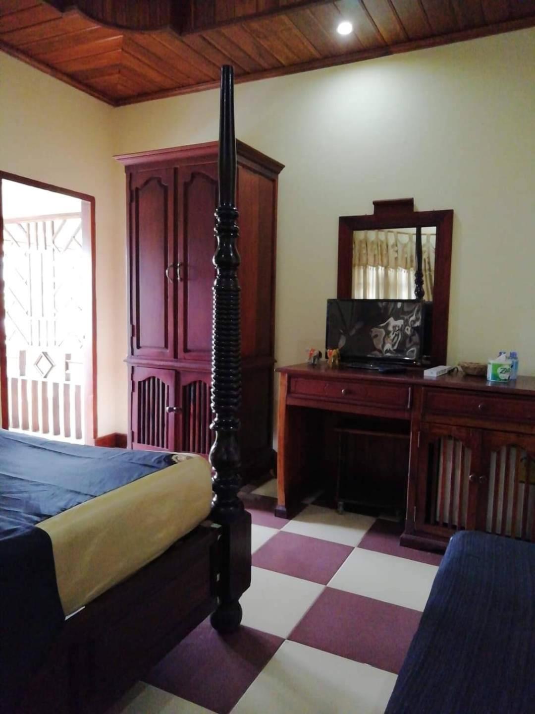 Sakura Wood House Hotel Luangprabang Kültér fotó
